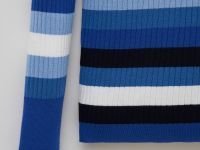 Джемпер в полоску