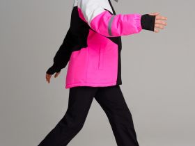 Куртка текстильная с полиуретановым покрытием для девочек