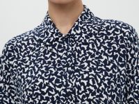 Блузка свободного силуэта с коротким рукавом