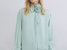Блузка с декоративным цветком, Зеленый