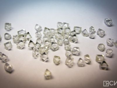 АЛРОСА получила сертификат, подтверждающий углеродную нейтральность алмазов