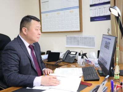 Министр ЖКХ разъяснил о порядке продления сроков отопительного сезона в арктических районах Якутии