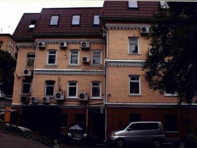 Здание Владивостокского окружного суда, в котором  в 1906-1907 гг. проходили судебные процессы над участниками первой русской революции во Владивостоке