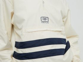 Анорак с контрастной отделкой из капсулы ретро