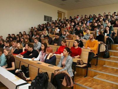 Студенты будут получать повышенную стипендию за патриотическую деятельность