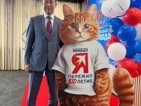 Глава Якутии поздравил «Комсомольскую правду» со 100-летием