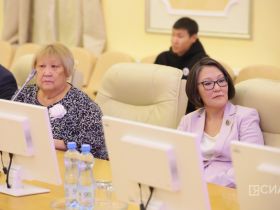 В Якутске отметили День работников дополнительного образования