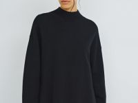 Объёмный джемпер с воротником-стойкой, Черный