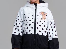 Куртка текстильная с полиуретановым покрытием для девочек (ветровка)