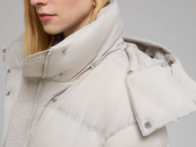 Удлиненный пуховик с натуральным пухом и термостежкой