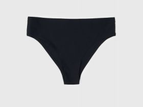 Бесшовные трусы средней посадки, Черный