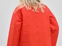 Стеганая куртка с v-образным вырезом