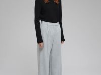 Прямые брюки в полоску