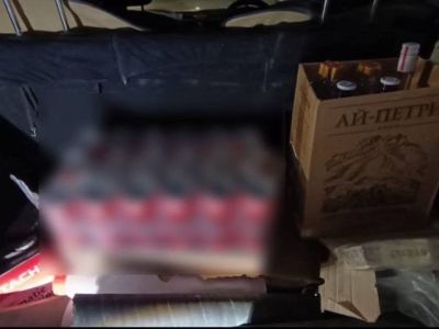 У бутлегера в Якутске изъяли 18 литров алкоголя