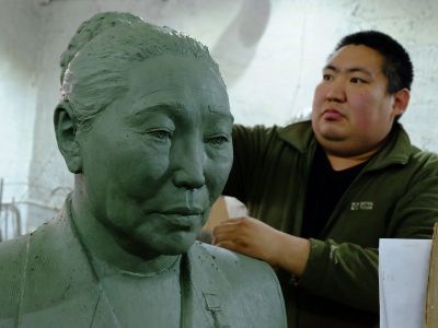 Николай Чоччасов: «Начинаю скульптуру под тяжелый рок, завершаю – под эстраду 80-х»