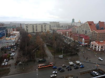 Сквер Уральских добровольцев (площадь Черного рынка)