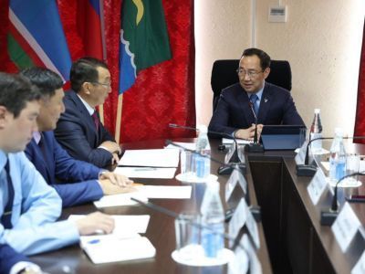 Айсен Николаев: «Переносов по срокам строительства объектов в Жиганском районе быть не должно»