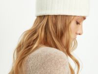 Шапка из кашемира