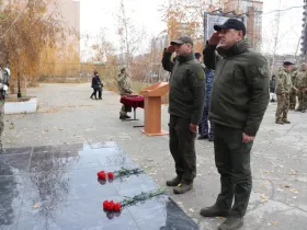 В Якутске отметили День ОМОН «Бизон» вручением черных беретов и наград бойцам