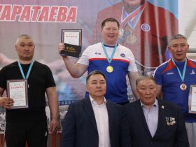 Мас-рестлеры разыграли последние путевки на Игры Манчаары