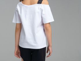 Комплект для девочки: футболка, шорты