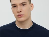 Толстовка свободного силуэта