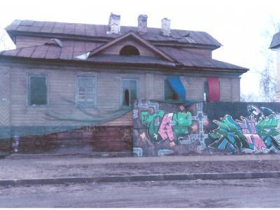 Здание бывшей земской станции (Дом Макарьина)