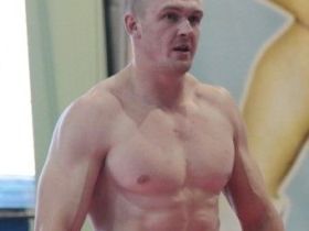 Сильнейшие мас-рестлеры России намерены сразиться на Урале