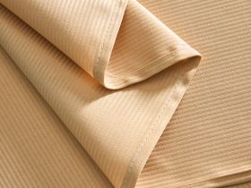 Скатерть Golden ecru