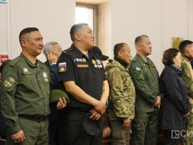 В Якутске простились с Героем России Алексеем Петровым