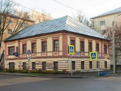 Дом статского советника И. И. Вольского