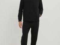 Худи прямого силуэта с капюшоном