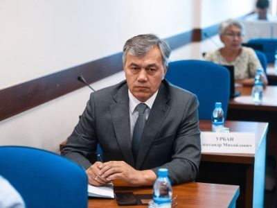 Айсен Николаев представил нового руководителя АГиП Афанасия Владимирова