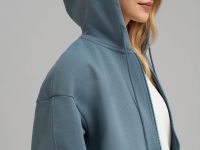 Толстовка объемного кроя из футера