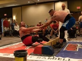 В Форт Уэйне завершился чемпионат Северной Америки по мас-рестлингу