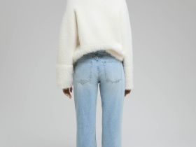 Джинсы wide leg fit женские