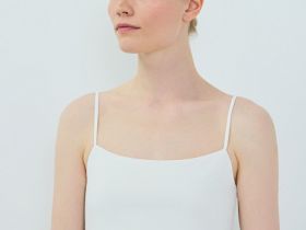 Укороченный топ на тонких бретелях, Белый