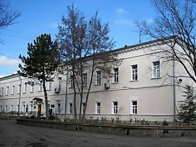 Здание губернской земской больницы, в котором в годы Крымской войны работали Н.И.Пирогов и С.П.Боткин