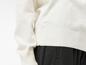 Женский свитер Lacoste с круглым вырезом