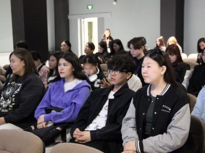 В Якутске подвели итоги образовательного проекта для школьных студий