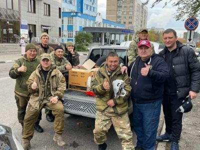 Житель Якутии купил мобилизованным землякам внедорожник