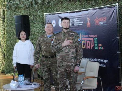 Герои России встретились с участниками фестиваля «Муус Устар»