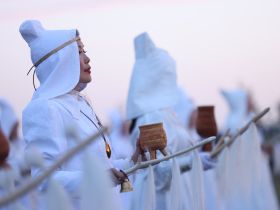В Якутске на Ысыахе Туймаады состоялся обряд встречи солнца