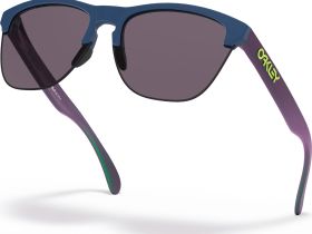 Очки солнцезащитные Oakley Frogskins Lite Matte Poseidon/Prizm Grey (комплект)