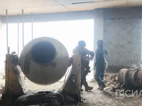 Дмитрий Садовников провел выездной осмотр социальных объектов Якутска