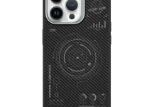 Чехол-накладка Wiwu Kevlar Case Magsafe (HHX-016) для iPhone 15 Pro Max карбоновый (черно-серый в полоску)