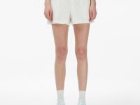 Женские шорты Lacoste