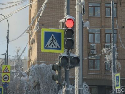В ряде районов Якутска из-за сильного ветра возникли проблемы с электричеством