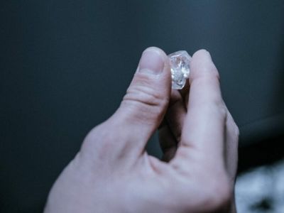 Глава Якутии поздравил с Днем алмазодобытчика