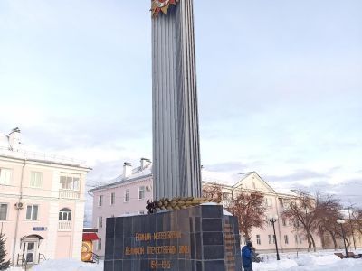 Обелиск в память рабочих Ирбитского мотоциклетного завода, погибших в годы Великой Отечественной войны